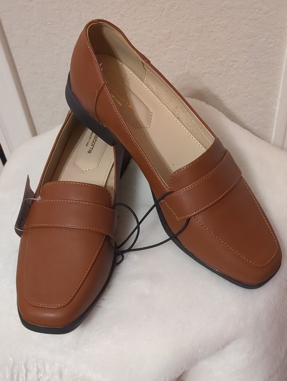 Liz Claiborne NEW Womens Jansey Square Toe Loafers Brown Size 8 Memory Foam